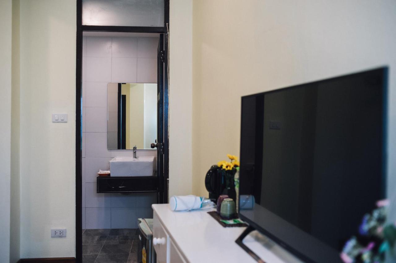 Kristi House (Adults Only) Hotel Chiang Mai Luaran gambar